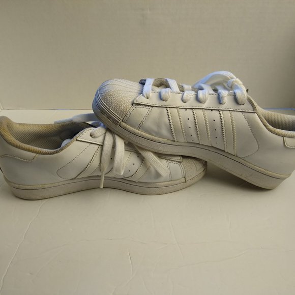 Adidas superstar white leather low top US size 4 ART B23641 - Picture 6 of 10
